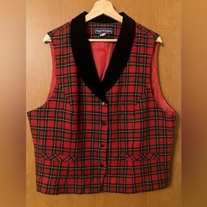 Maggie McNaughton Womens Tartan Plaid Wool Blend Velvet Collar Vest Size 18W Vtg
